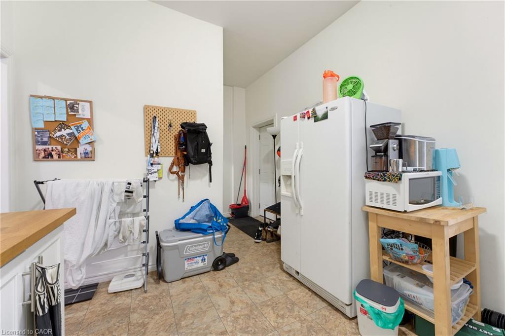 113 Wentworth Street S Property Photo 15