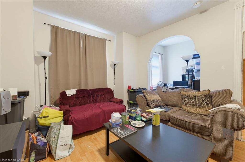 113 Wentworth Street S Property Photo 22