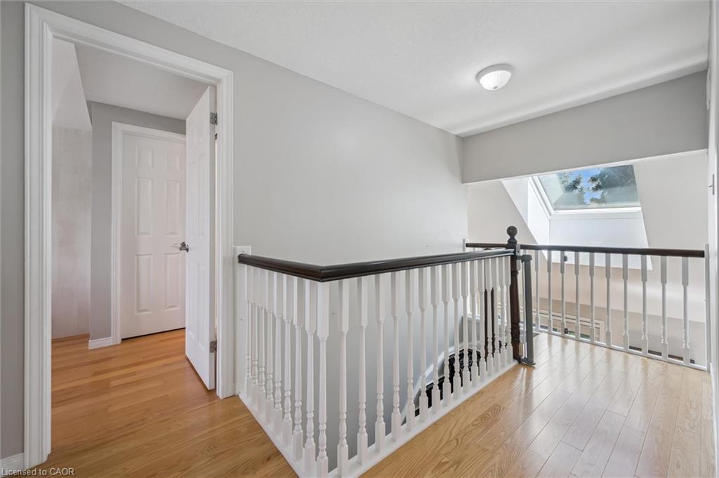 27 Oakridge Crescent Property Photo 20
