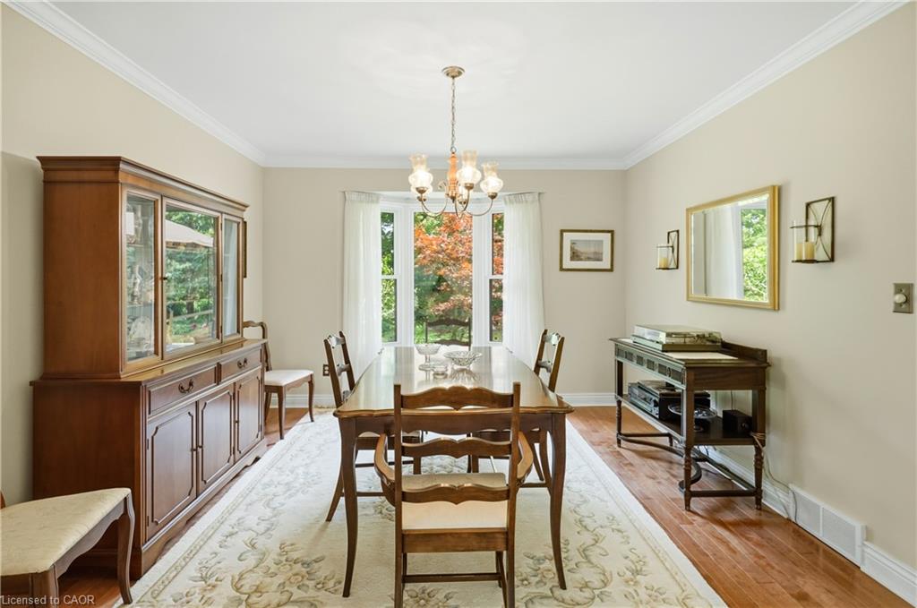 15 The Promenade Property Photo 13