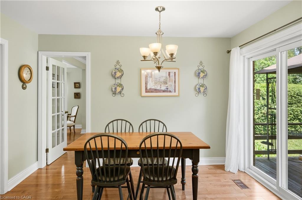 15 The Promenade Property Photo 21