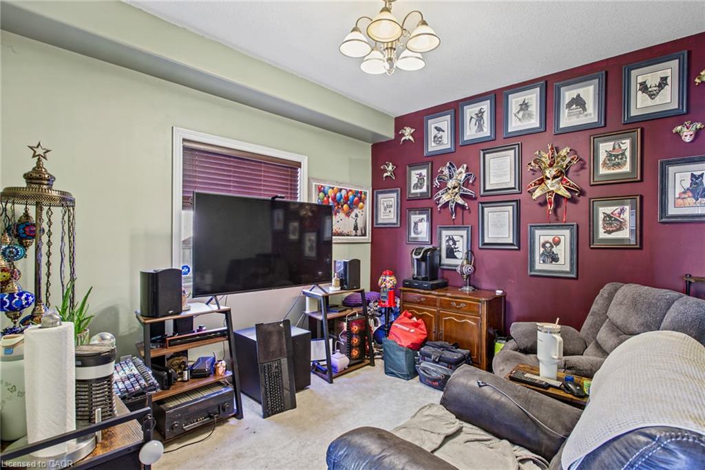 200 Valiant Circle Property Photo 16