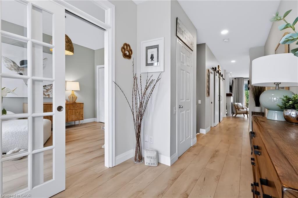 2-2243 Turnberry Road Property Photo 6