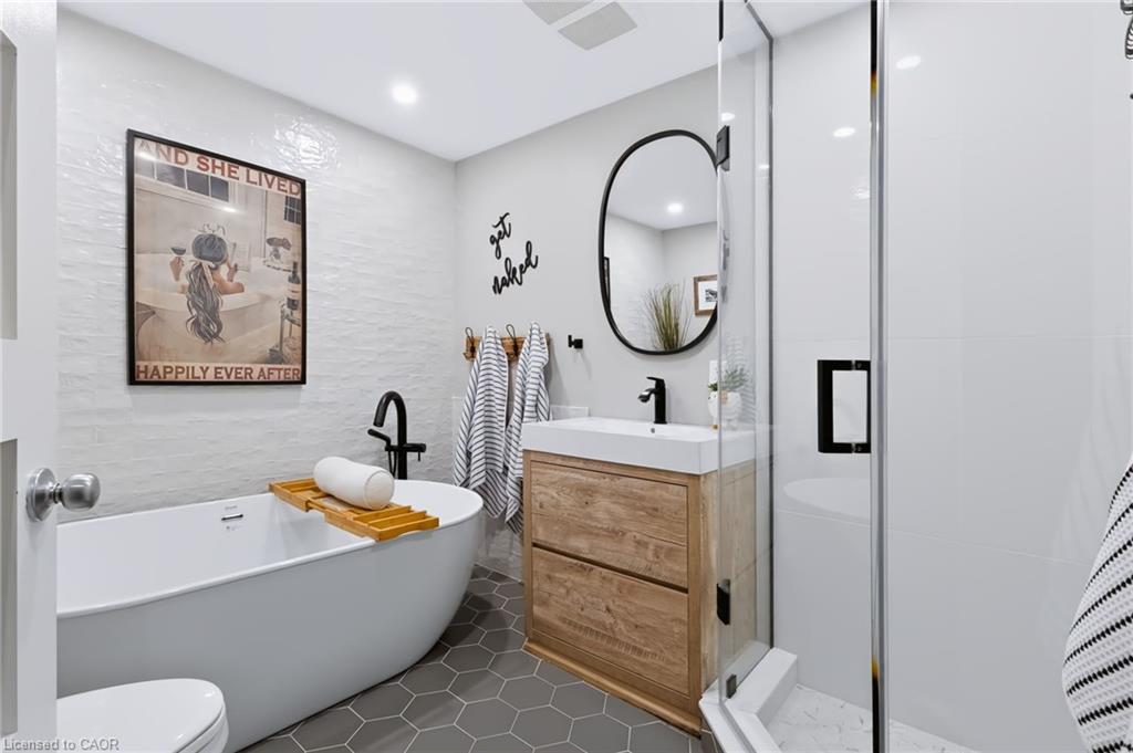 2-2243 Turnberry Road Property Photo 30