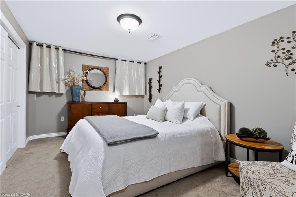 2-2243 Turnberry Road Property Photo 32
