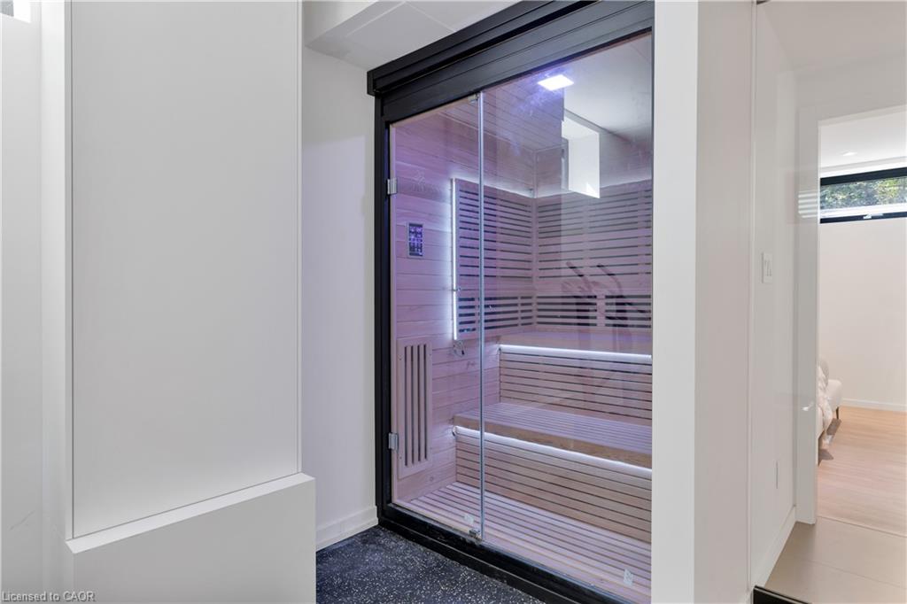 1277 Hillview Crescent Property Photo 43