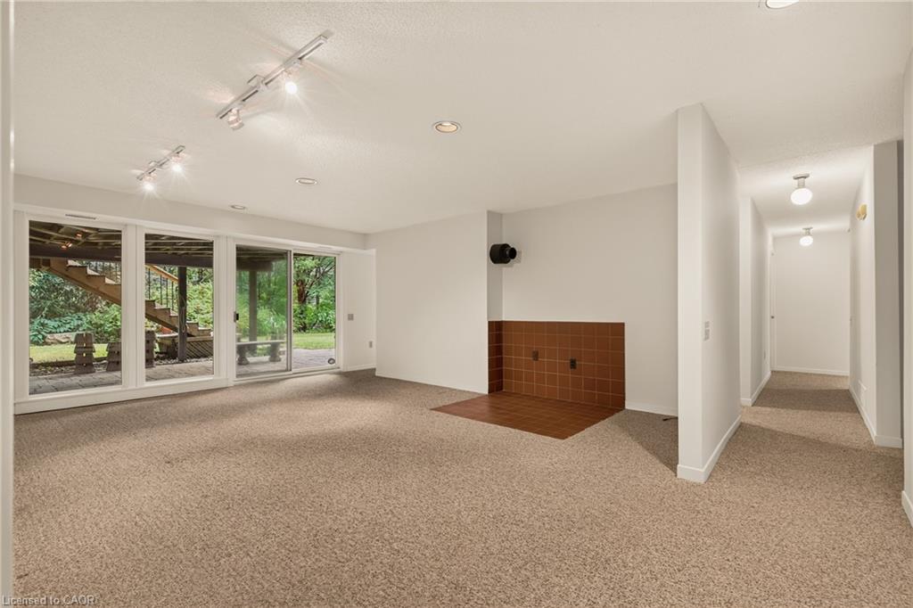539 Ontario Street Property Photo 34