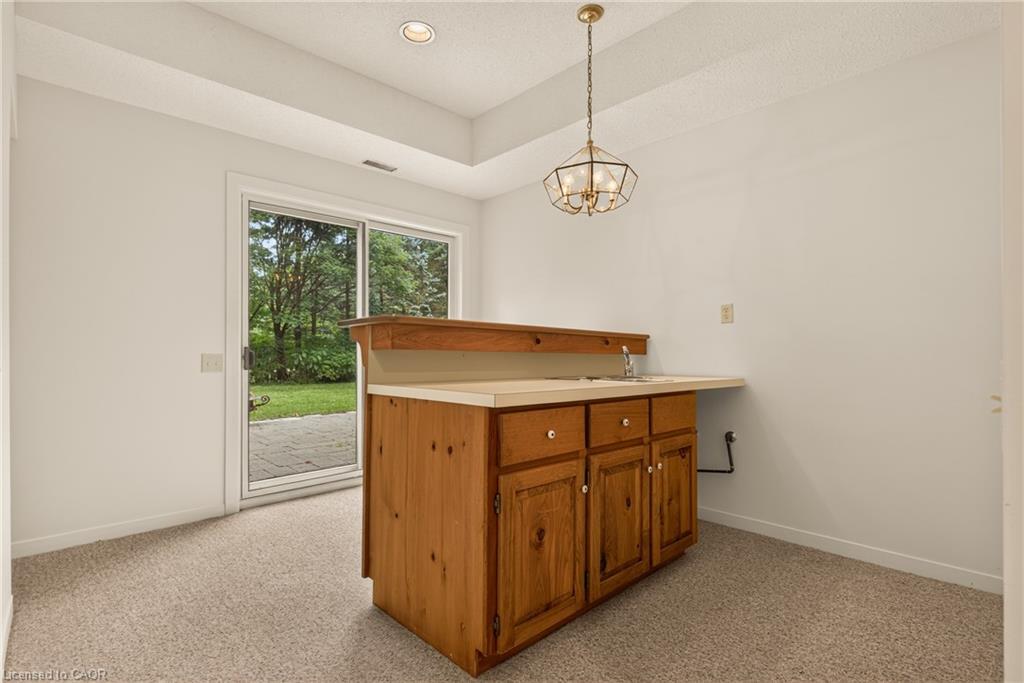539 Ontario Street Property Photo 39