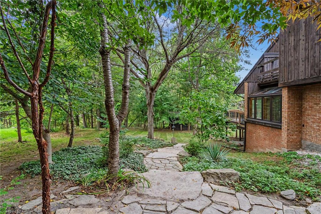 539 Ontario Street Property Photo 46