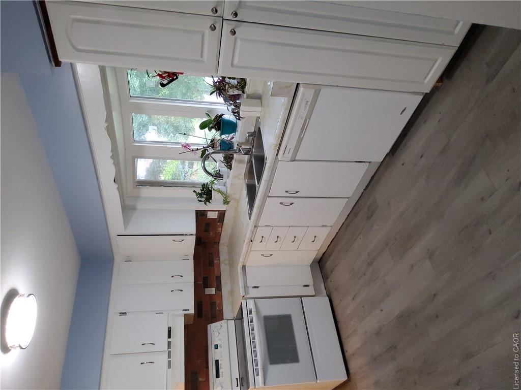 256 Southcote Road Property Photo 13