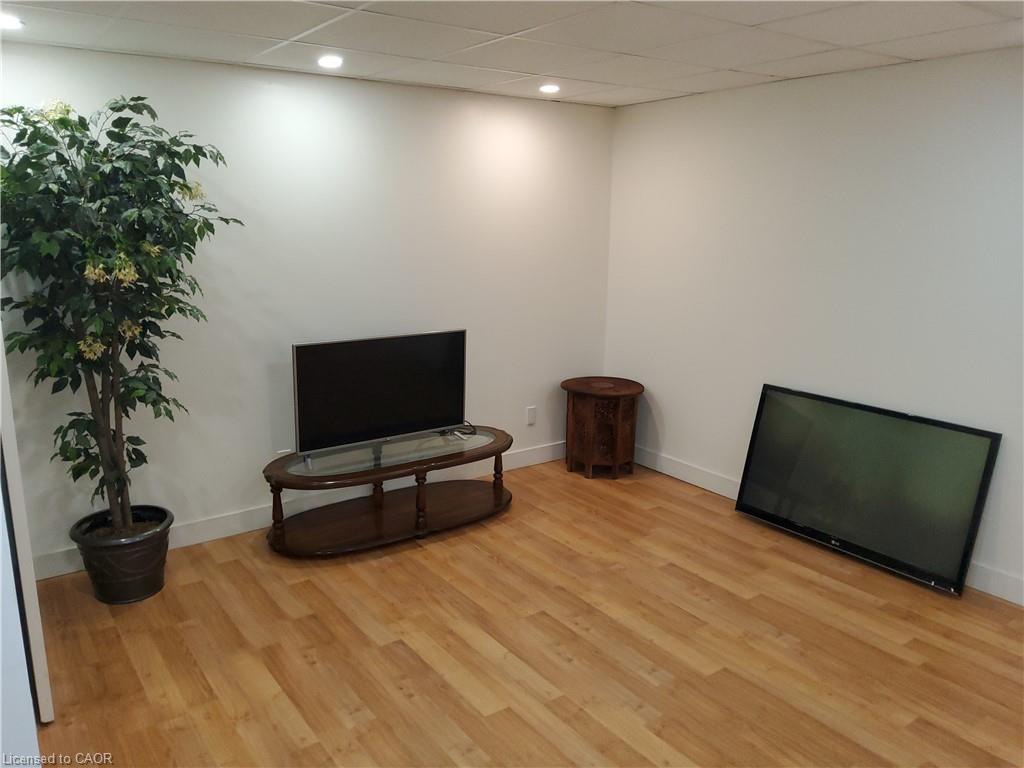 256 Southcote Road Property Photo 23