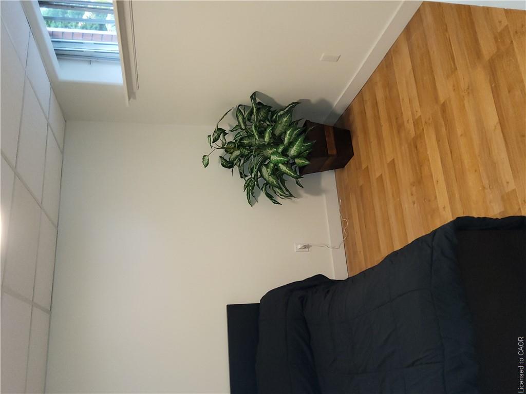 256 Southcote Road Property Photo 26