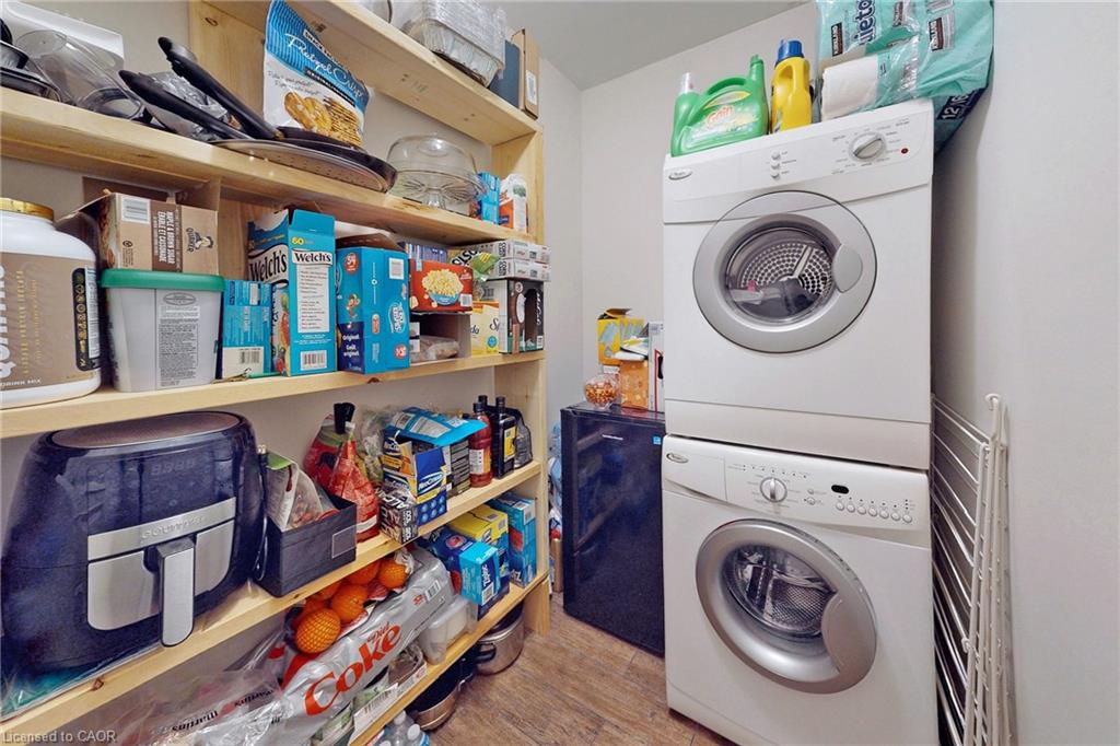 108-397 King Street W Property Photo 21