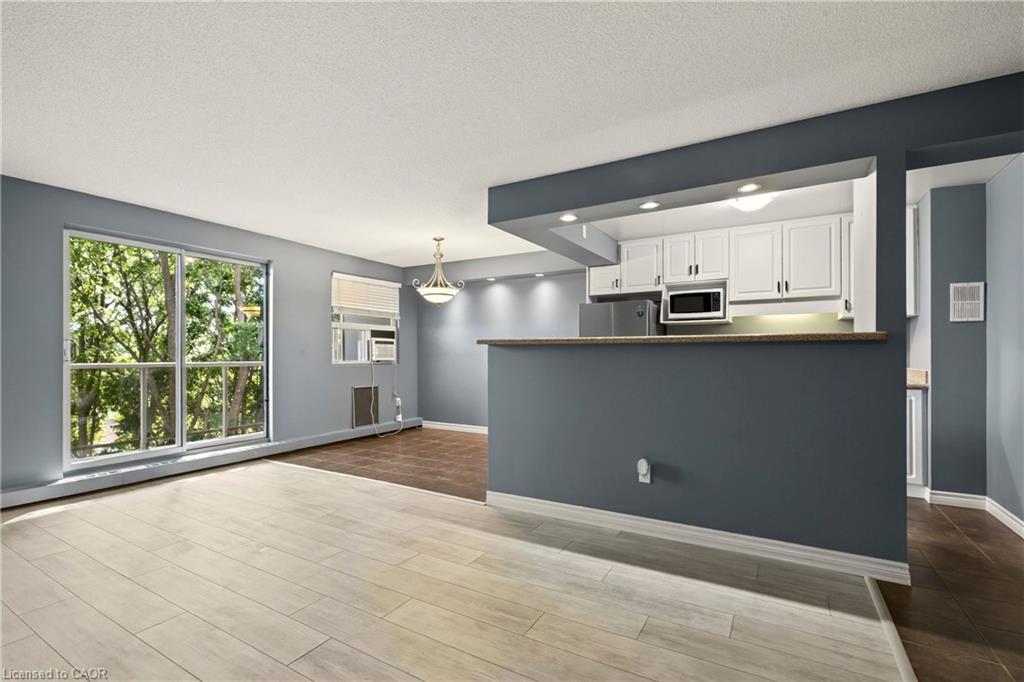 508-793 Colborne Street E Property Photo 4