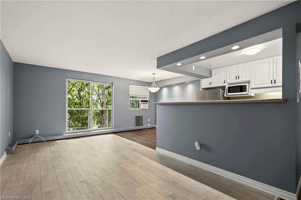 508-793 Colborne Street E Property Photo 13