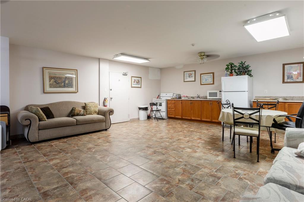 508-793 Colborne Street E Property Photo 22