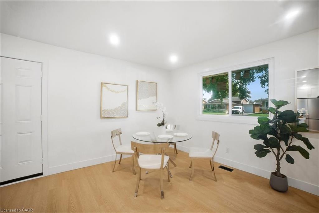 78 Cromwell Crescent Property Photo 8