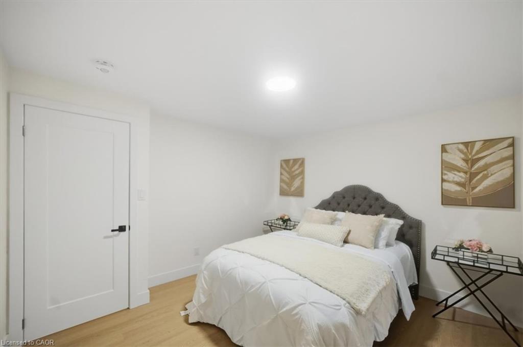 78 Cromwell Crescent Property Photo 14