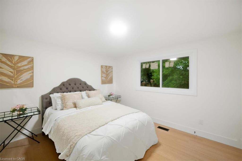 78 Cromwell Crescent Property Photo 18