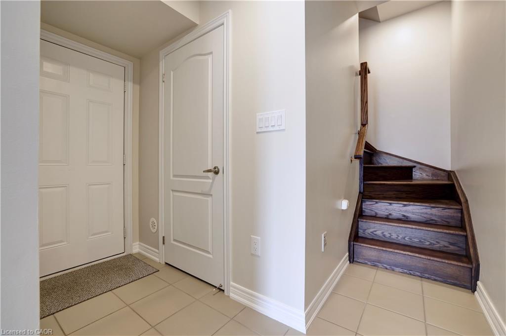 68-2435 Greenwich Drive Property Photo 5