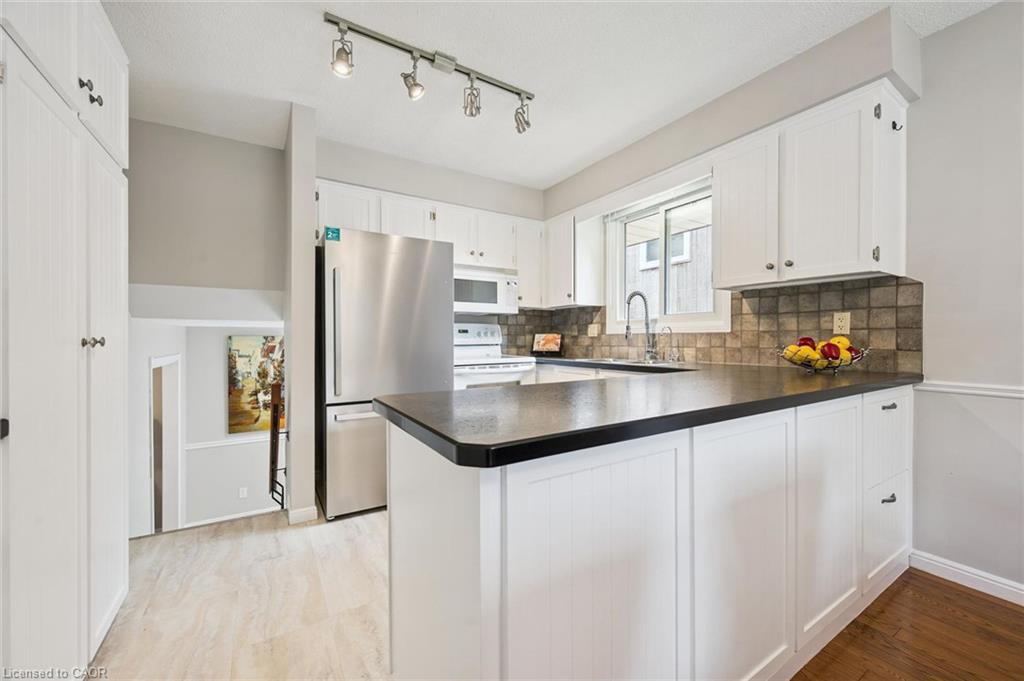 21 Colebrook Court Property Photo 11