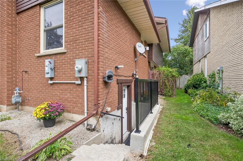21 Colebrook Court Property Photo 37