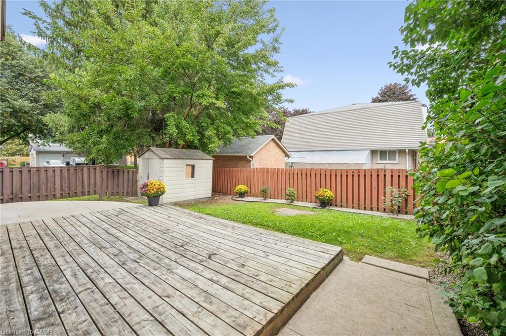21 Colebrook Court Property Photo 39
