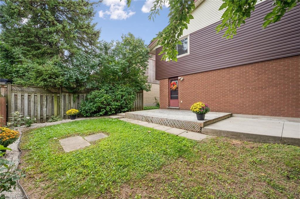 21 Colebrook Court Property Photo 41