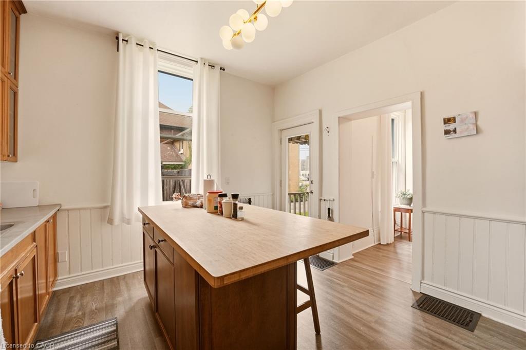 45 East Avenue Property Photo 6