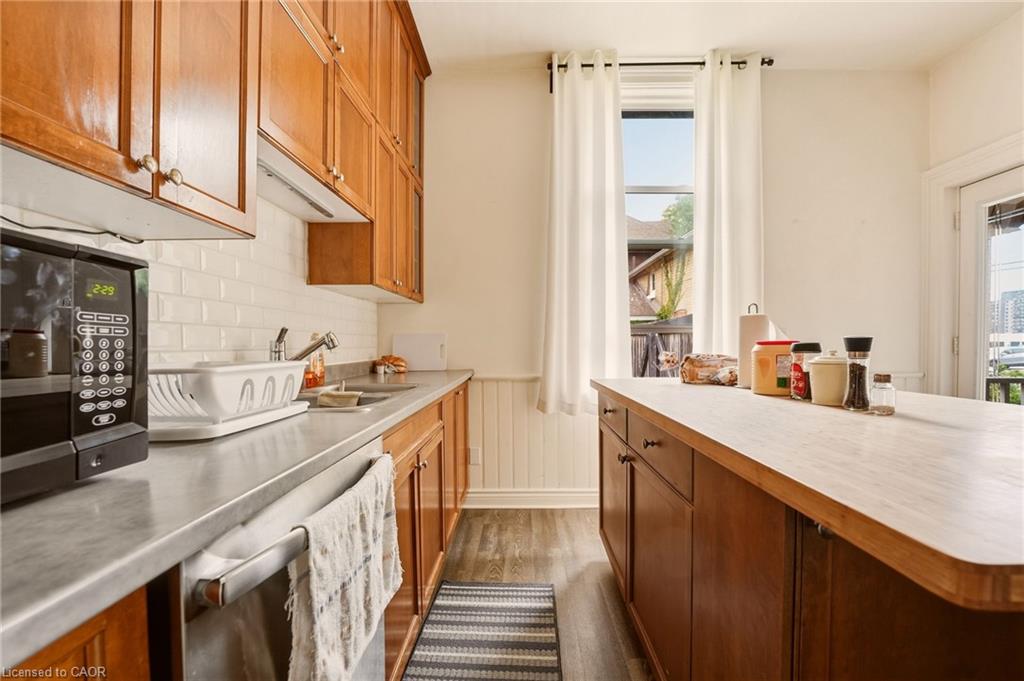 45 East Avenue Property Photo 7