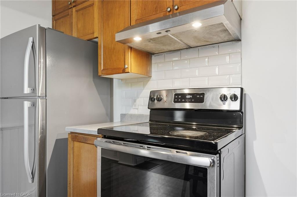 45 East Avenue Property Photo 10