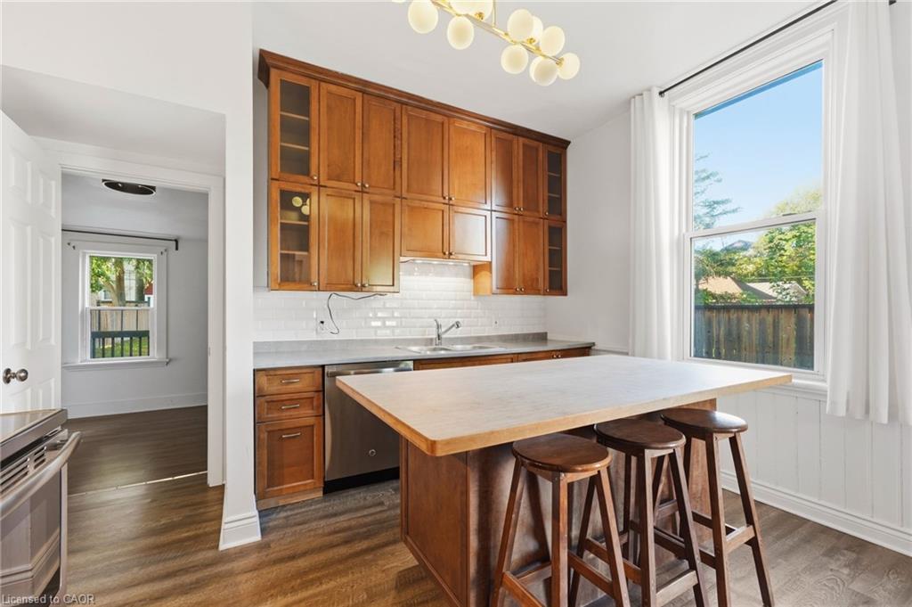 45 East Avenue Property Photo 6
