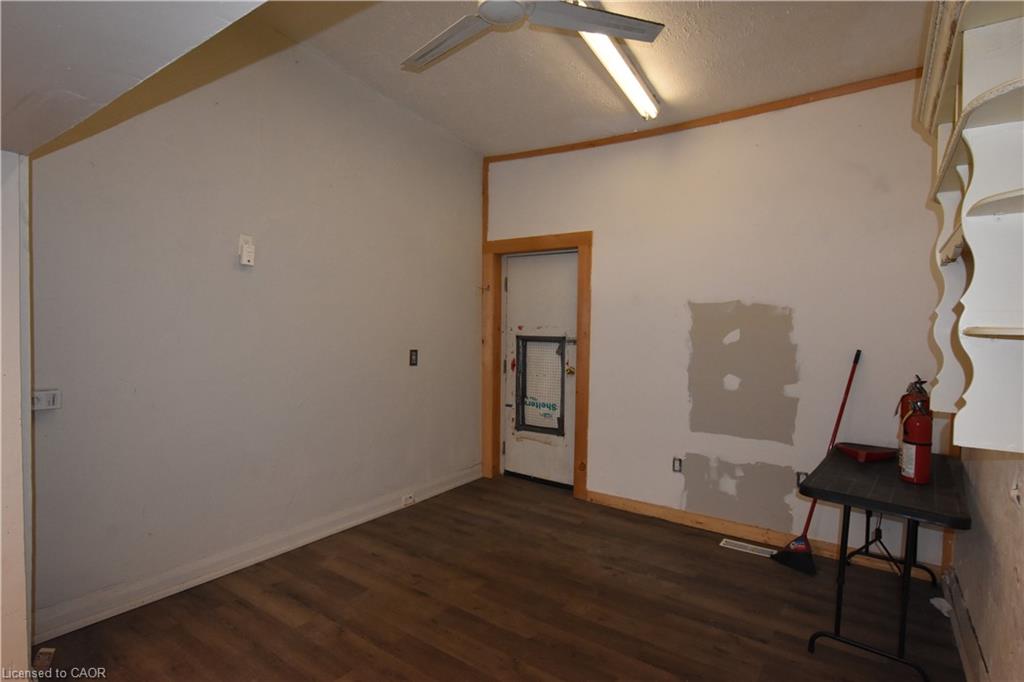 40 & 42 Robinson Street Property Photo 6