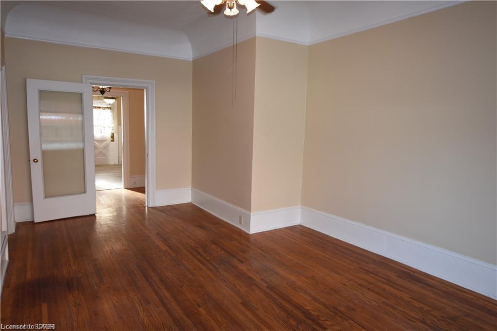 40 & 42 Robinson Street Property Photo 18