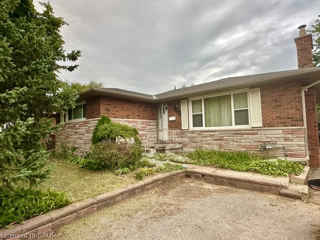 2428 Eileen Drive Property Photo 1