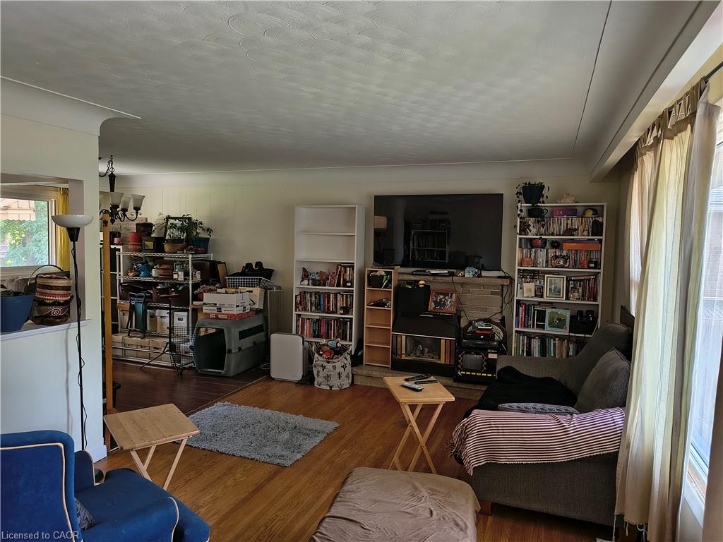 2428 Eileen Drive Property Photo 8