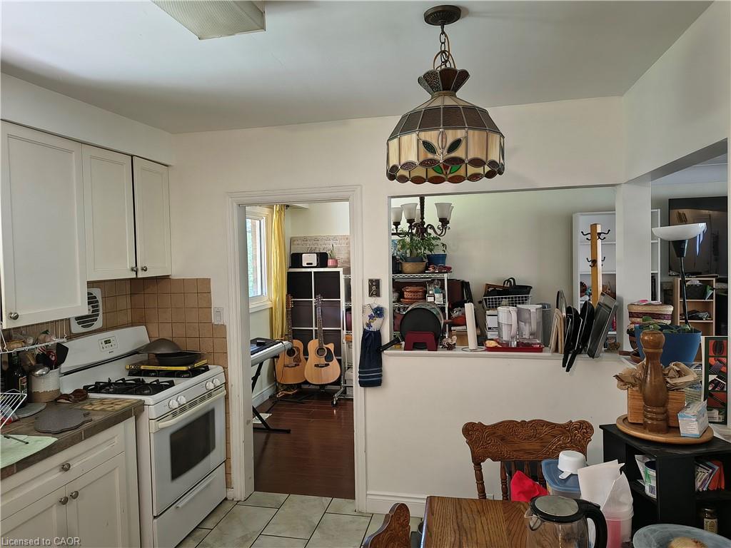 2428 Eileen Drive Property Photo 12