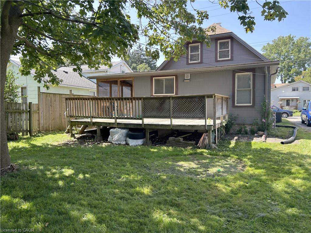 191 Queen Street N Property Photo 39