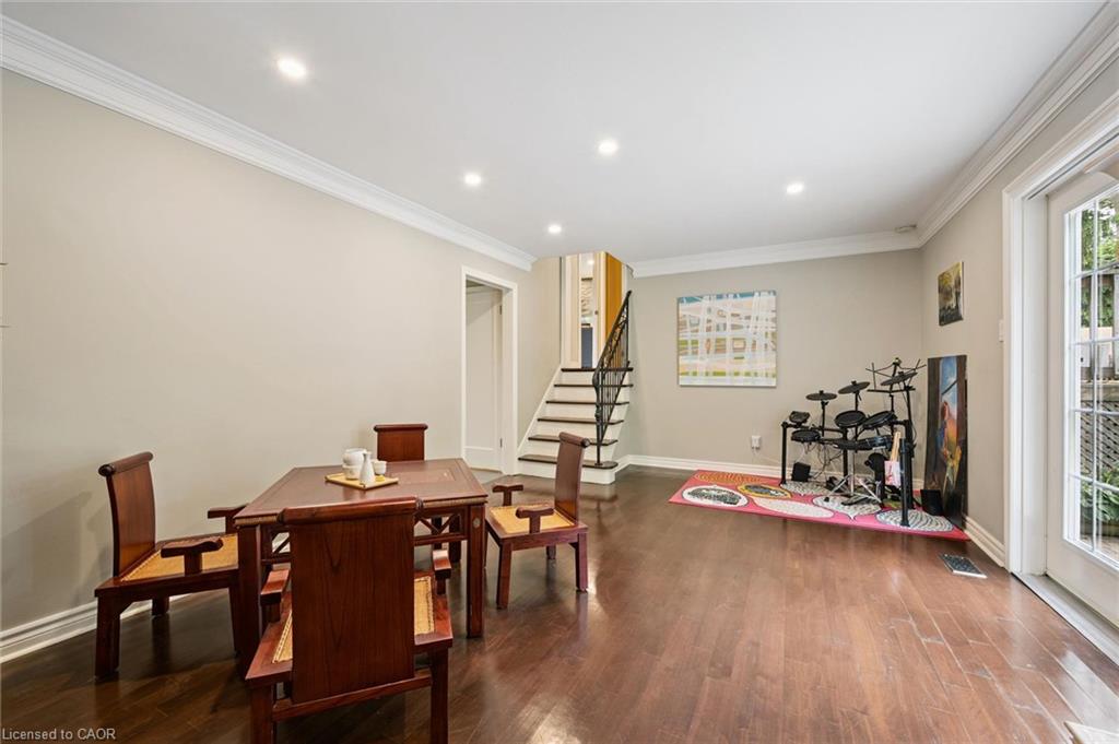 334 Coleridge Drive Property Photo 16