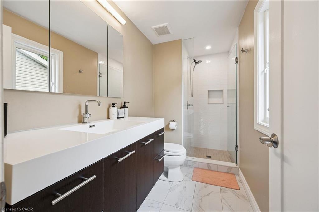 334 Coleridge Drive Property Photo 22