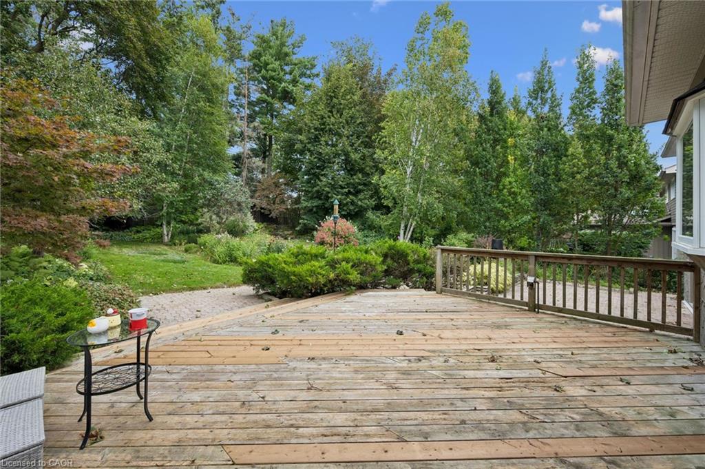 334 Coleridge Drive Property Photo 32