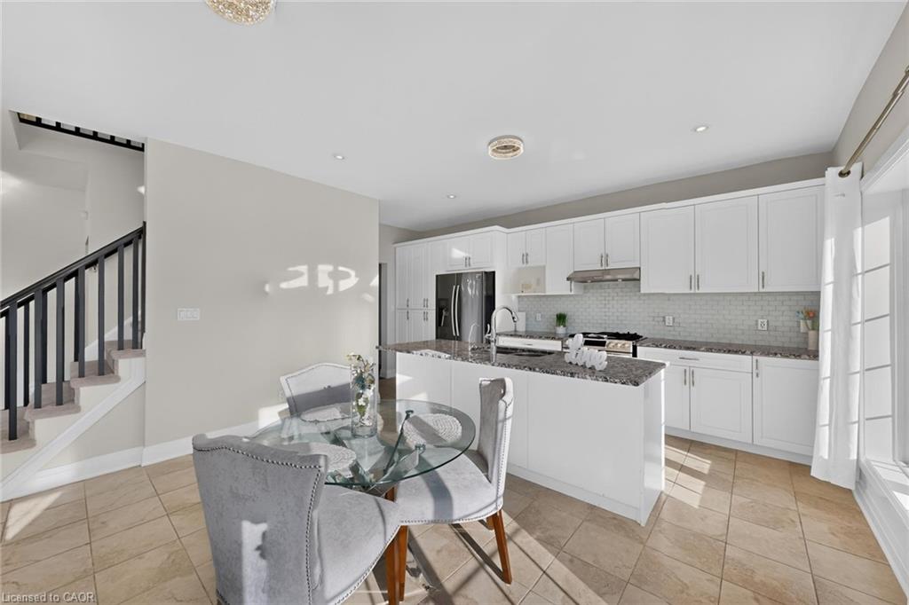 745 Wood Lily Street Property Photo 16