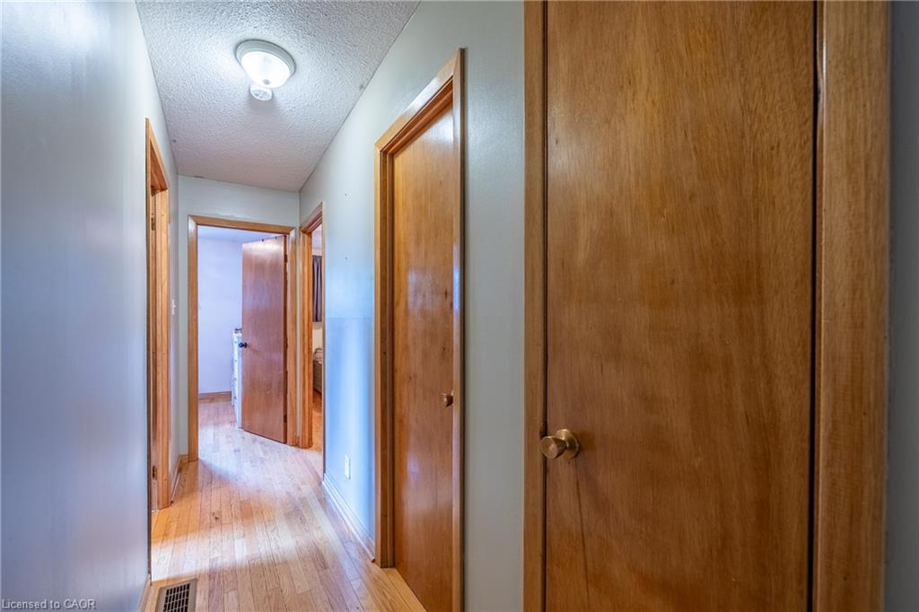 9 Adams Lane Property Photo 13