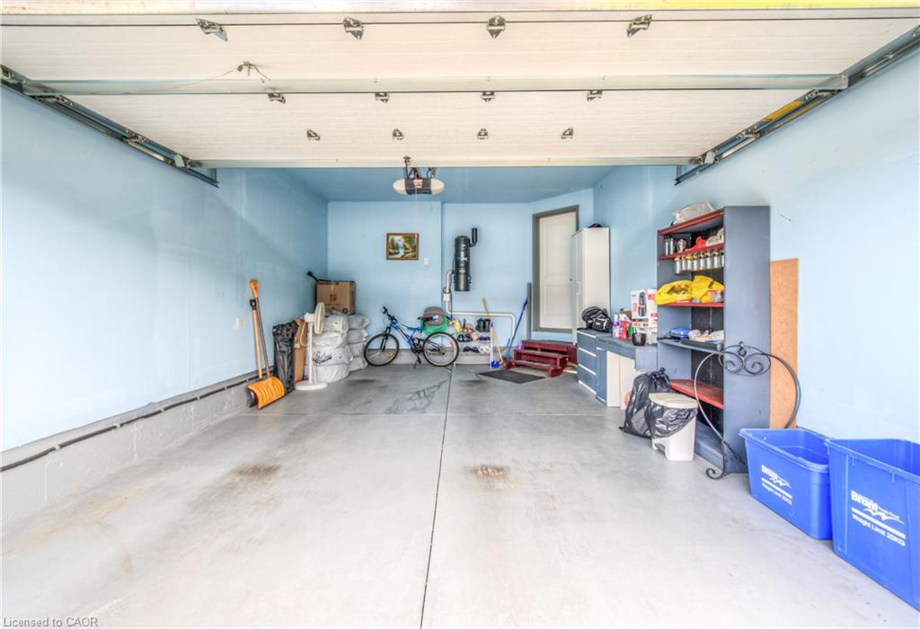 19 Baker Lane Property Photo 3