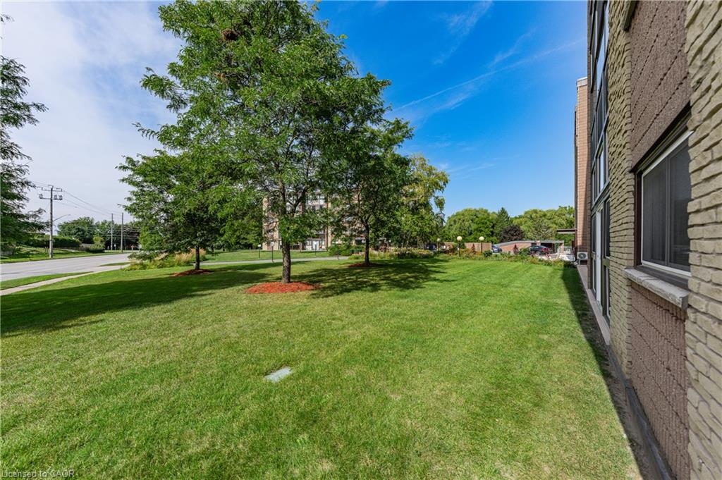 104-400 Champlain Boulevard Property Photo 45