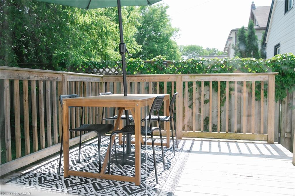285 Macnab Street Property Photo 23
