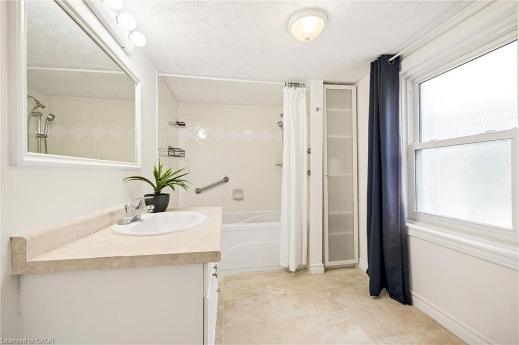 77 Beverly Street Property Photo 11