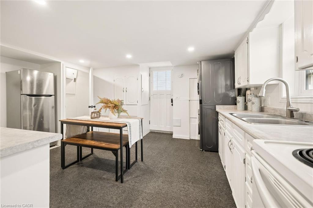 77 Beverly Street Property Photo 15
