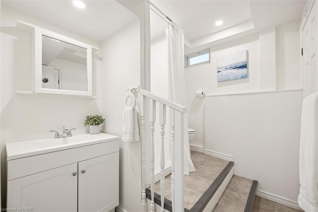 77 Beverly Street Property Photo 18