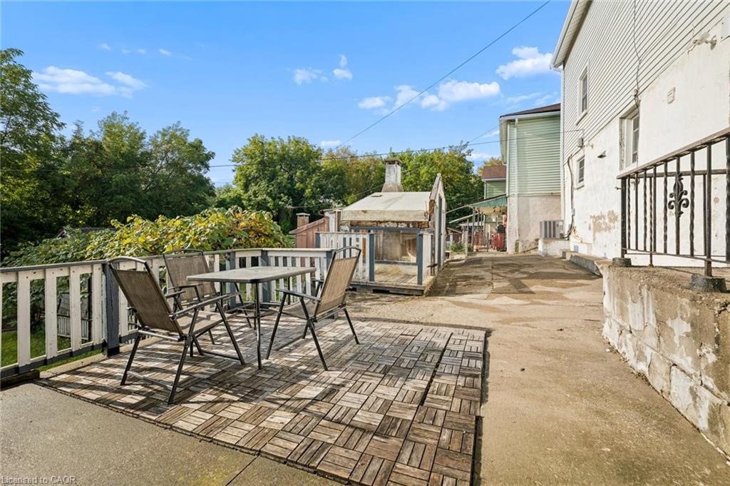 77 Beverly Street Property Photo 23